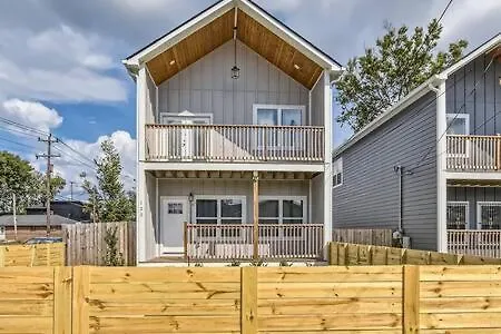 New Build 5 Min To Broadway Sleeps 10 Villa Nashville